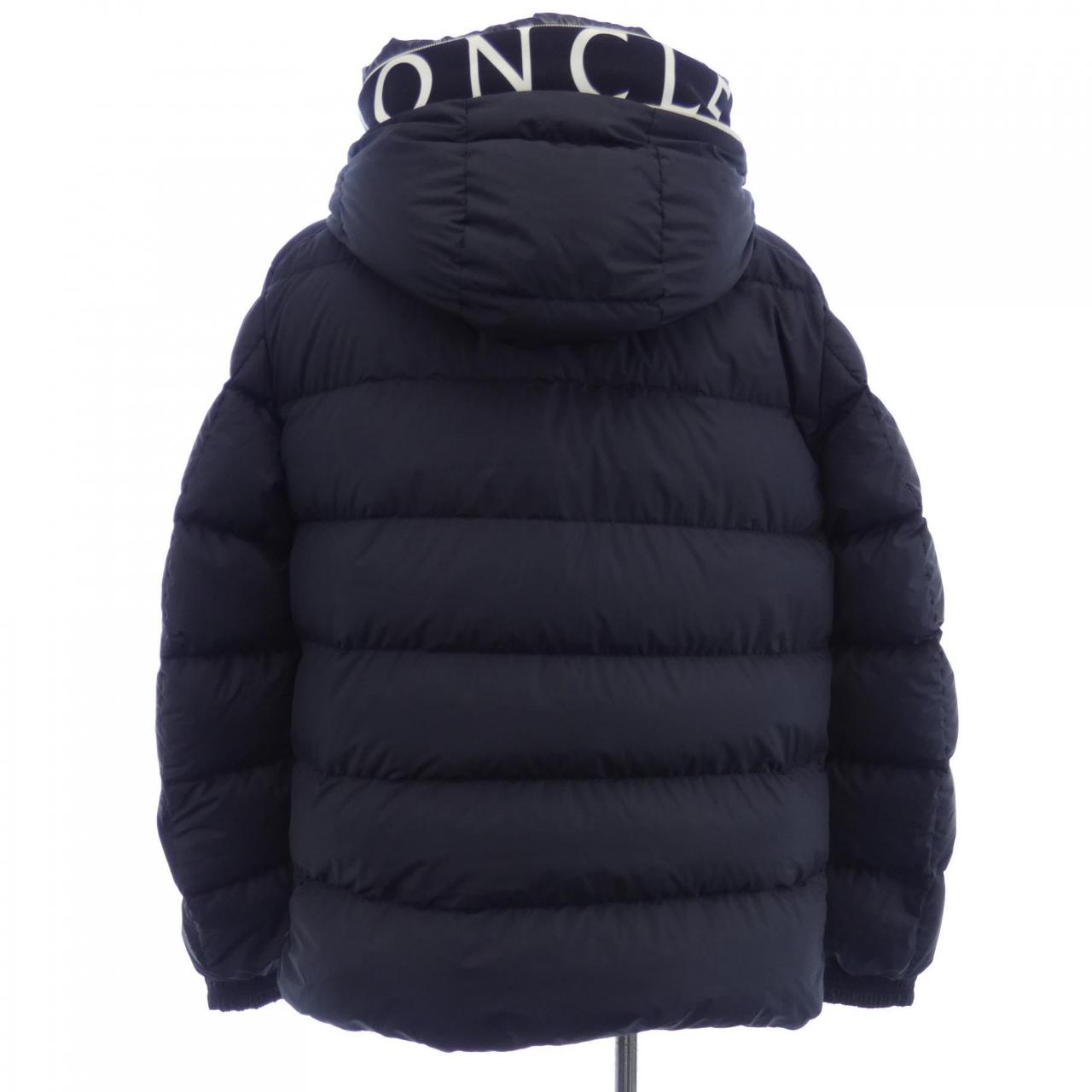 モンクレール MONCLER ダウンジャケット