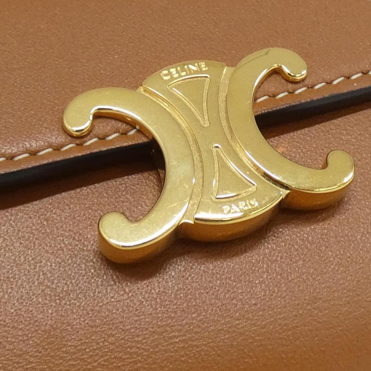 セリーヌ 10D783BZG 財布