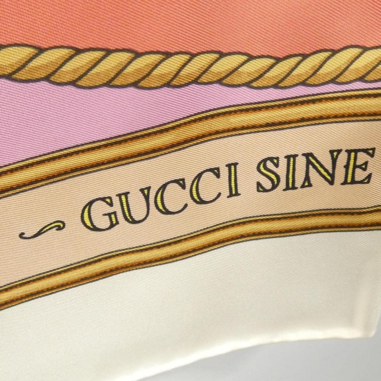 グッチ 703096 3G001 スカーフ