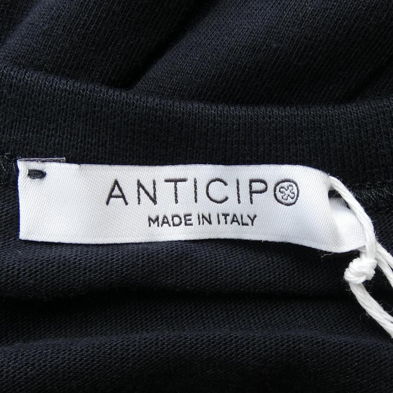 アンティーチポ ANTICIPO Tシャツ