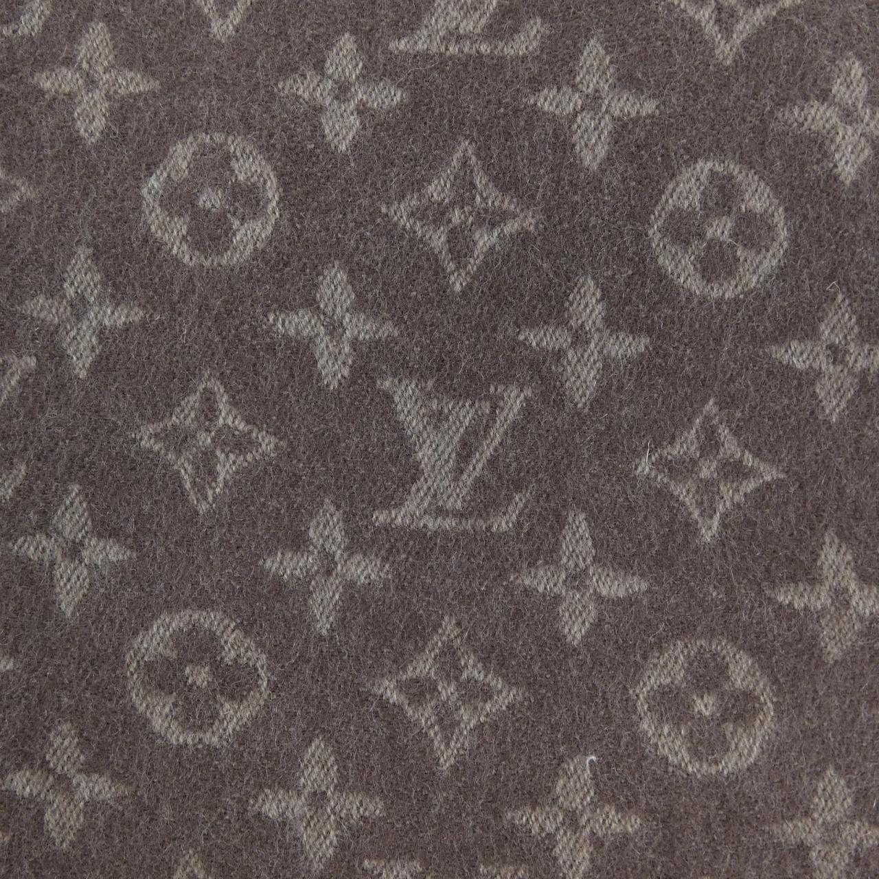 LOUIS VUITTON VUITTON MUFFLER