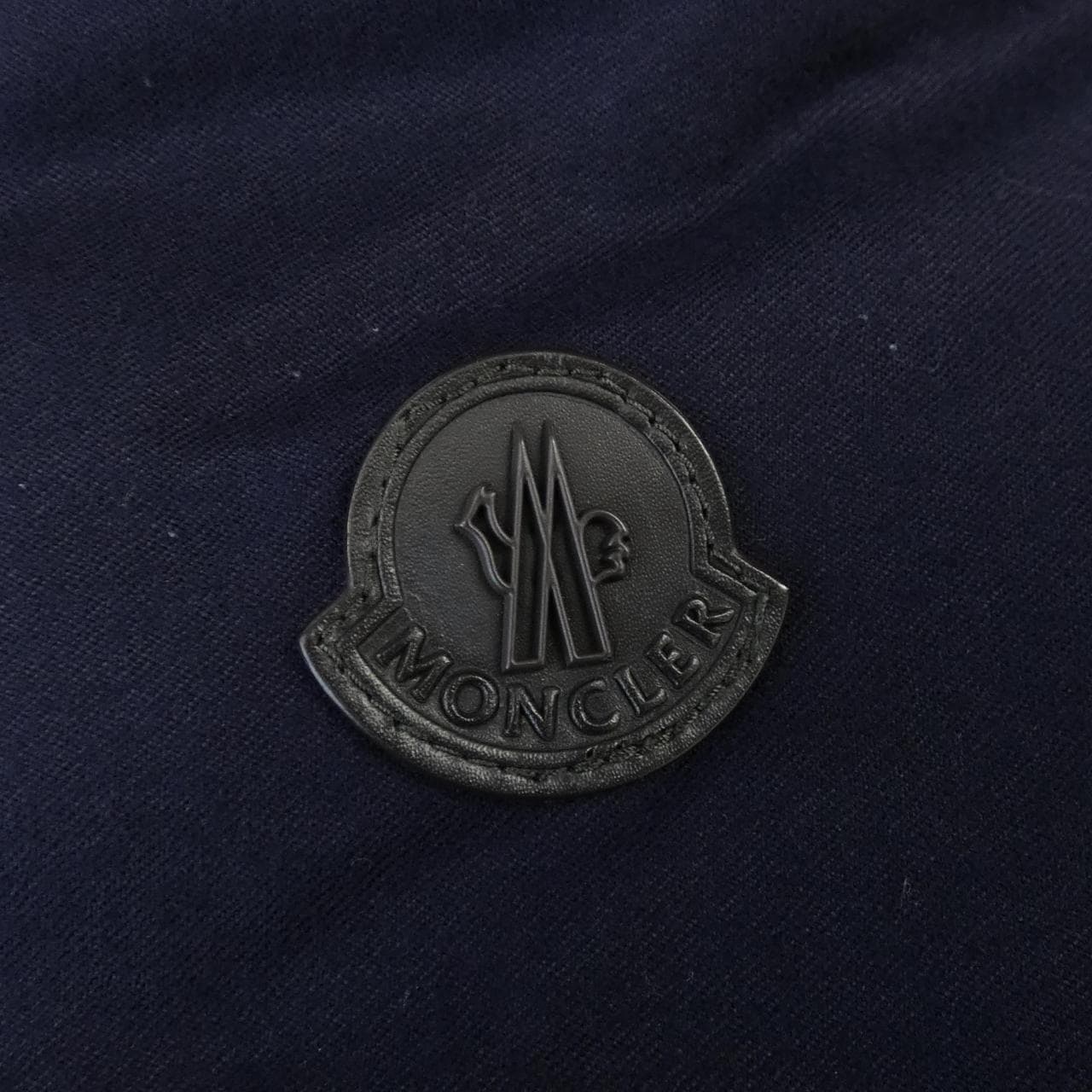 モンクレール MONCLER ダウンジャケット