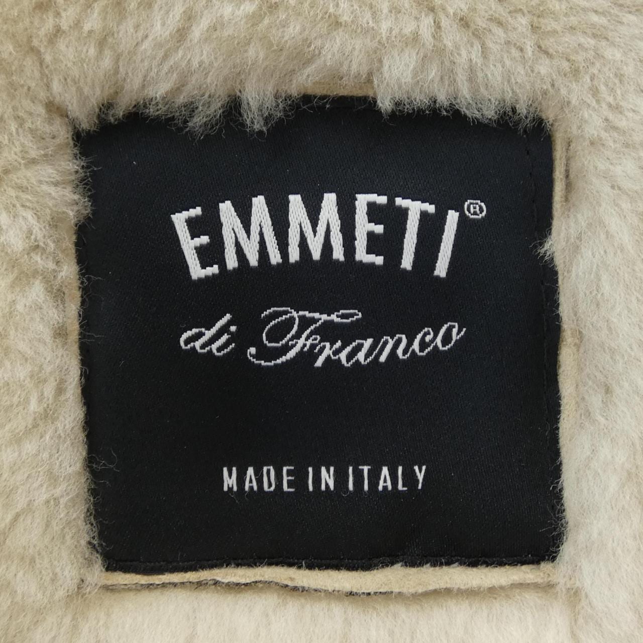 エンメティ EMMETI ダウンジャケット