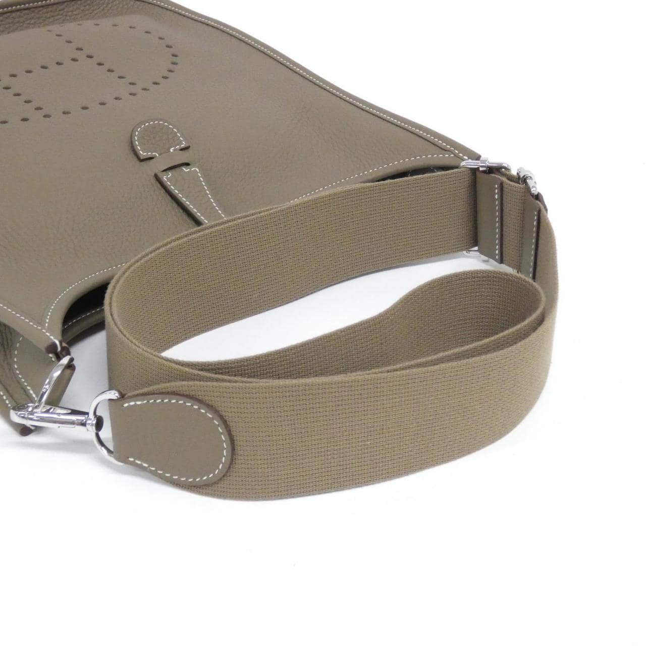 [未使用品] HERMES Evelyn 3 PM 056277CK 单肩包