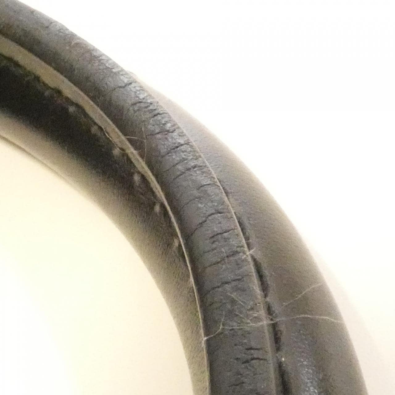 ルイヴィトン エピ アルマ PM M52142+J00272 バッグ