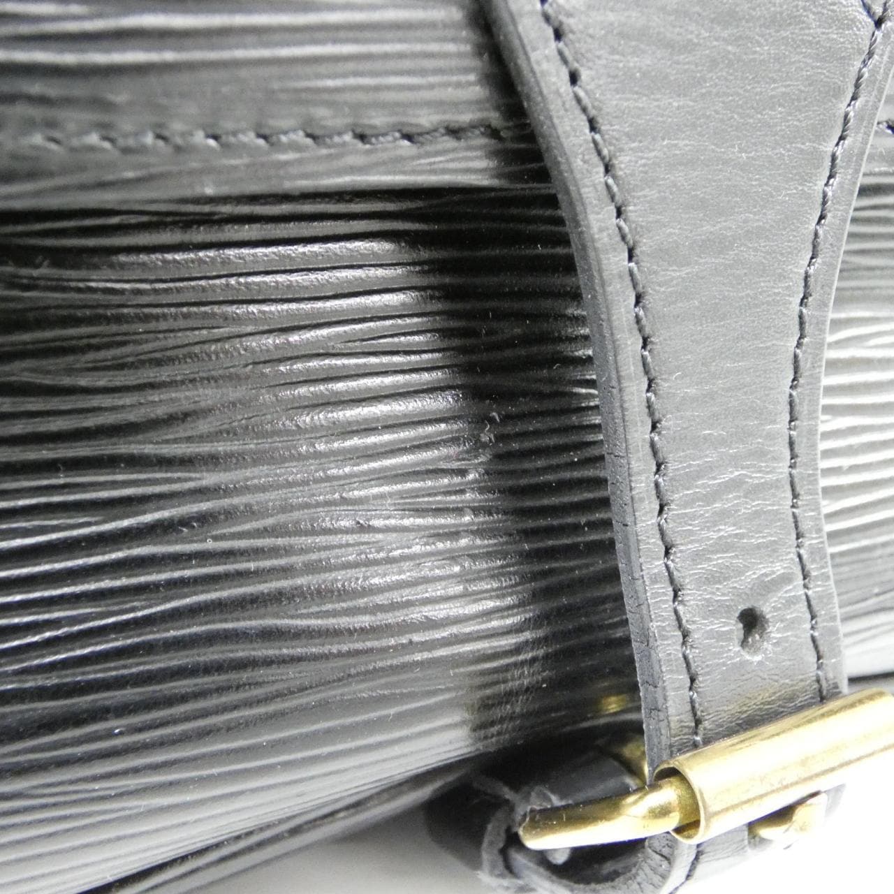 【ヴィンテージ】ルイヴィトン エピ カルトシエール M52242 ショルダーバッグ