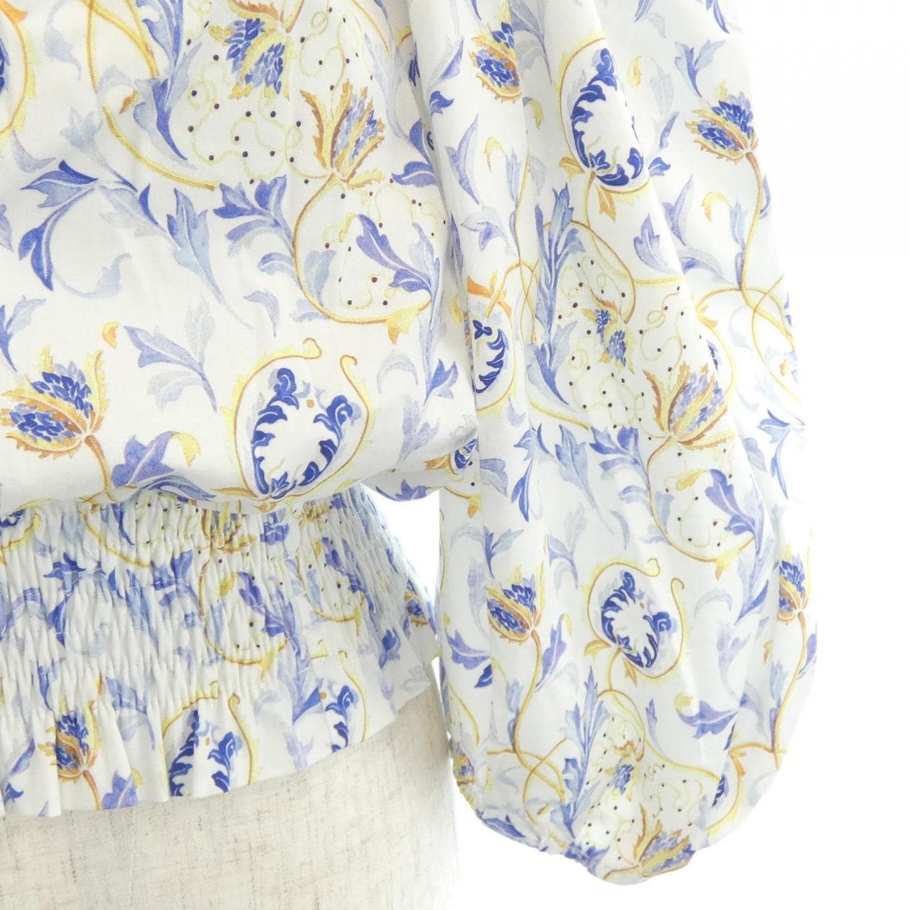 CAROLINE　CONSTAS トップス