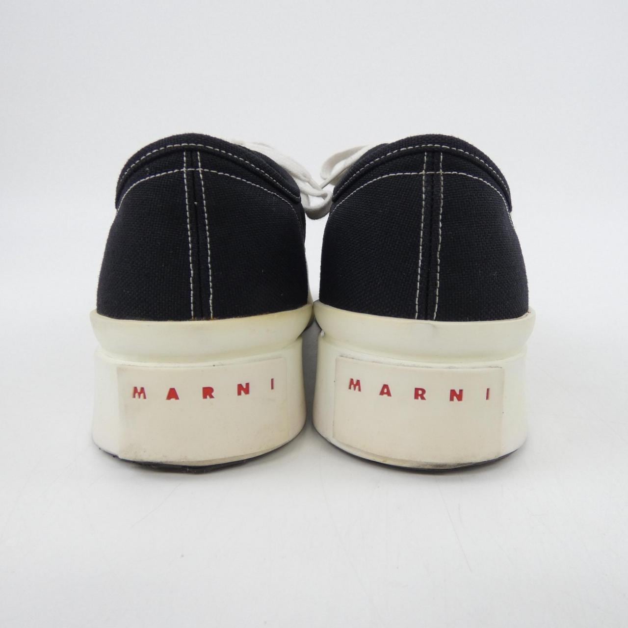 マルニ MARNI SNZU004202 スニーカー