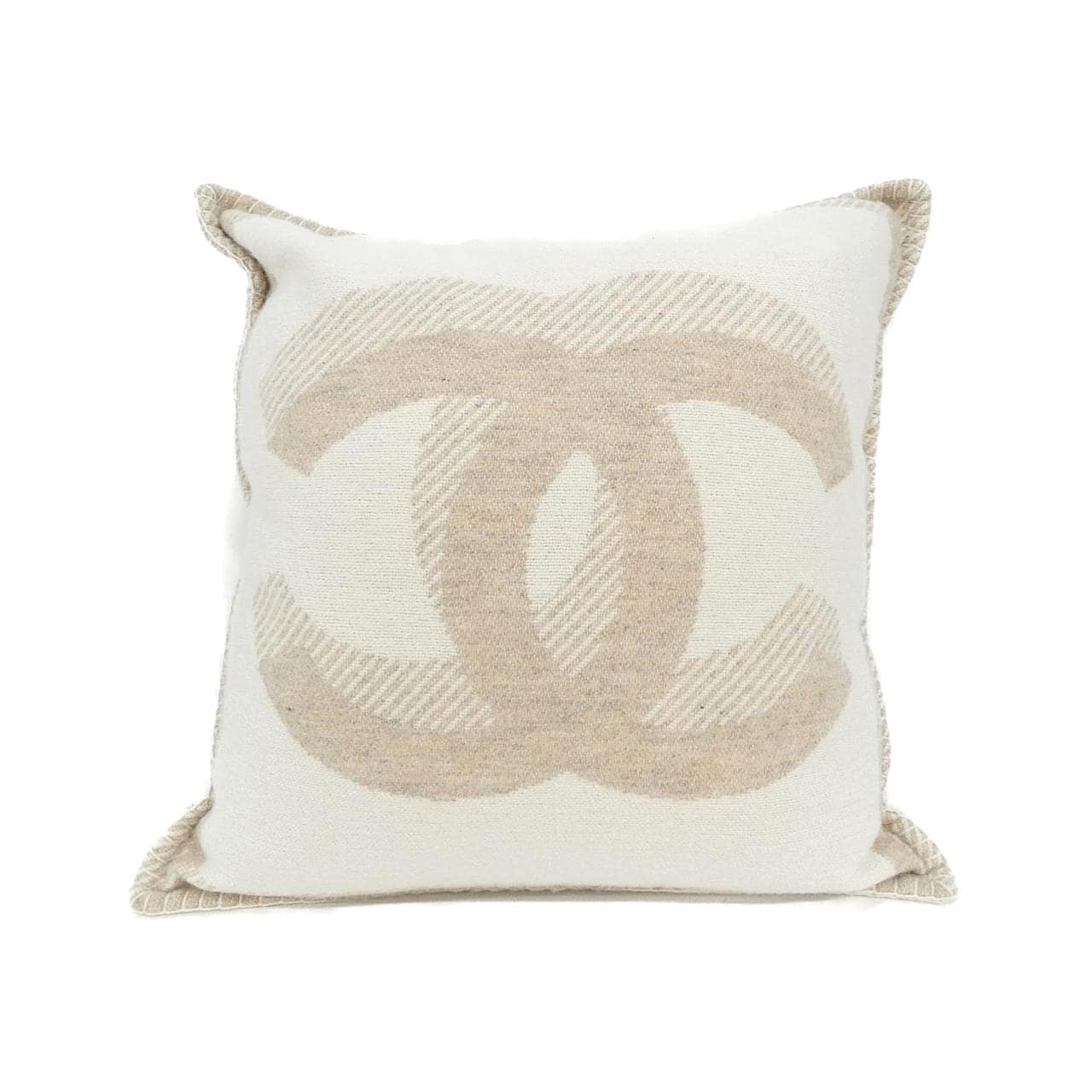 シャネル AA1088 クッション