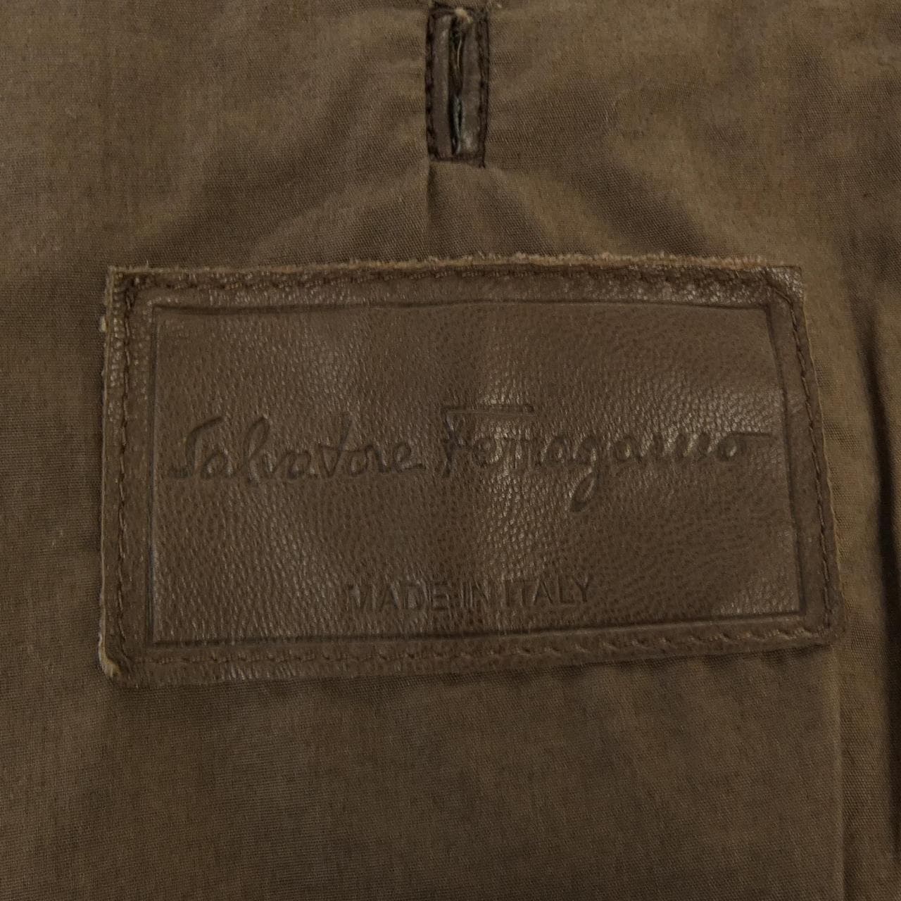 サルヴァトーレフェラガモ SALVATORE FERRAGAMO レザージャケット