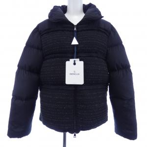 モンクレール MONCLER ダウンジャケット