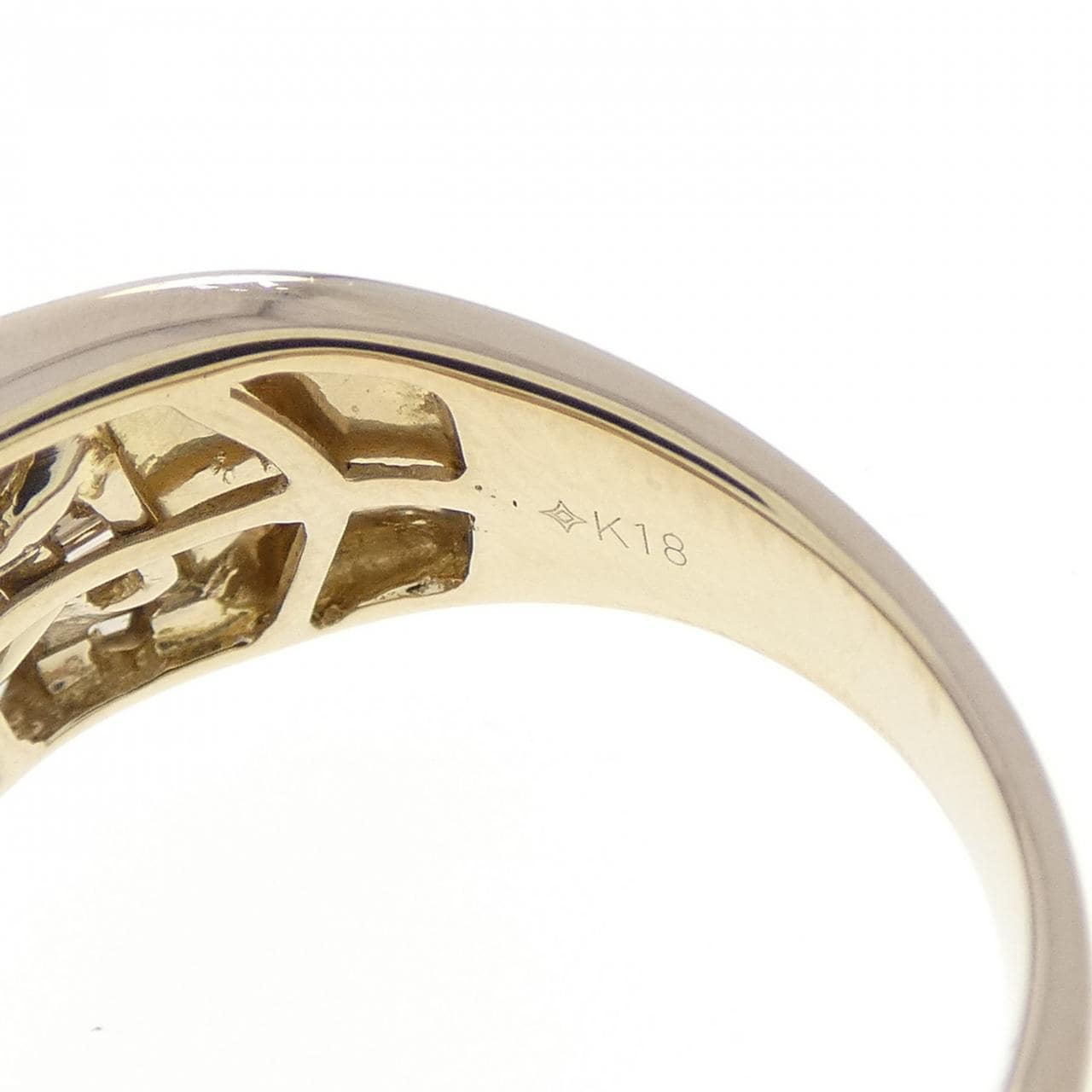 ジーエスティービー ダイヤモンド リング 1.05CT