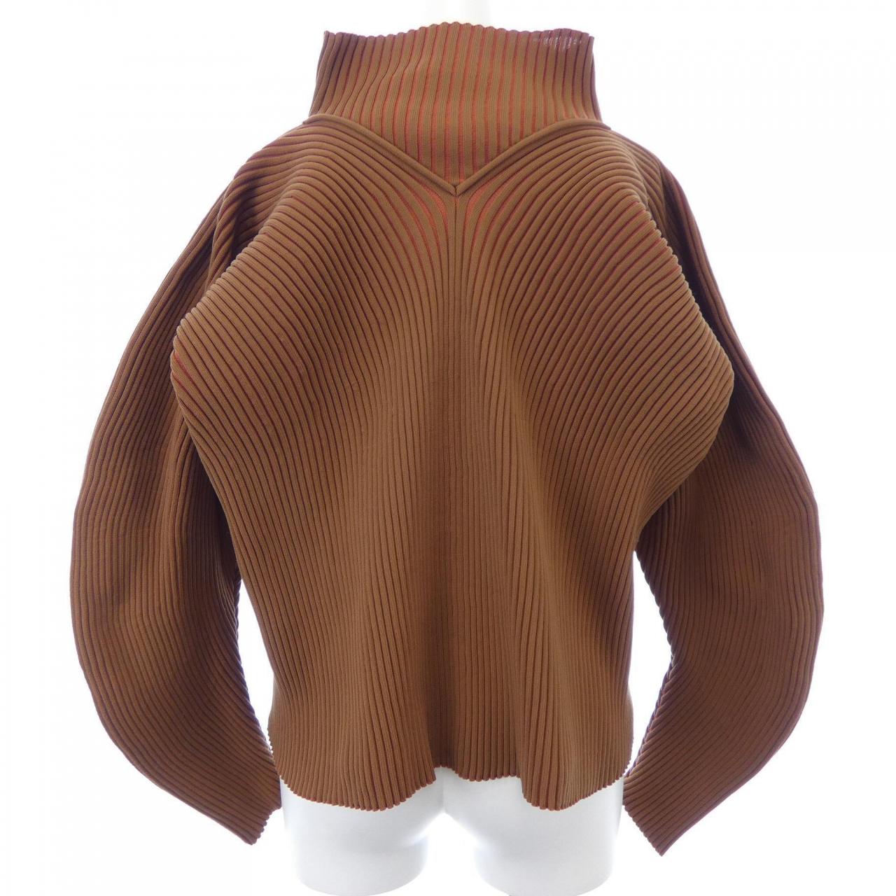 イッセイミヤケ ISSEY MIYAKE IM23KN254/2 トップス