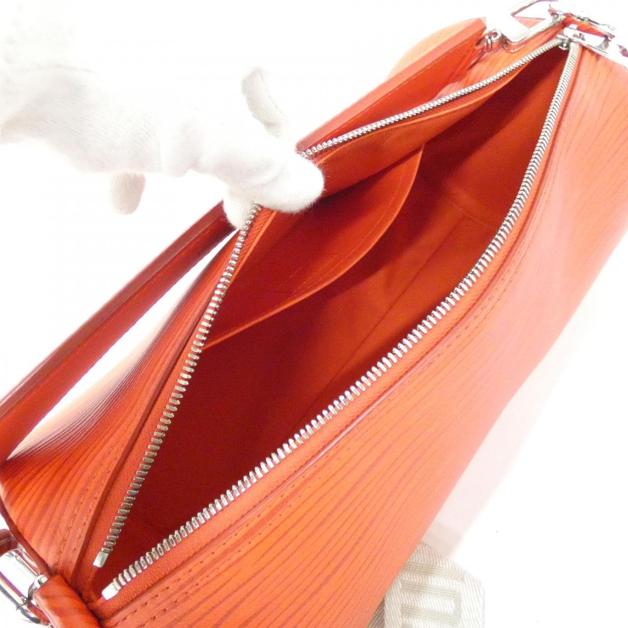 ルイヴィトン エピ XL ソフト ポロション M23719 ショルダーバッグ