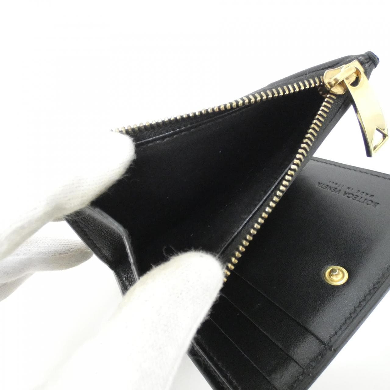 ボッテガヴェネタ 706010 VCQC4 財布