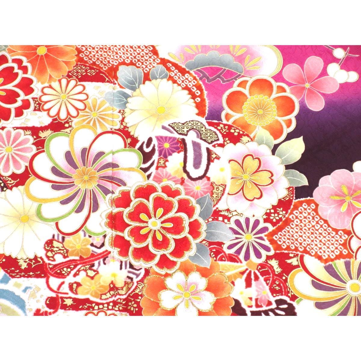 振袖　友禅金彩加工　刺繍入りボカシ染