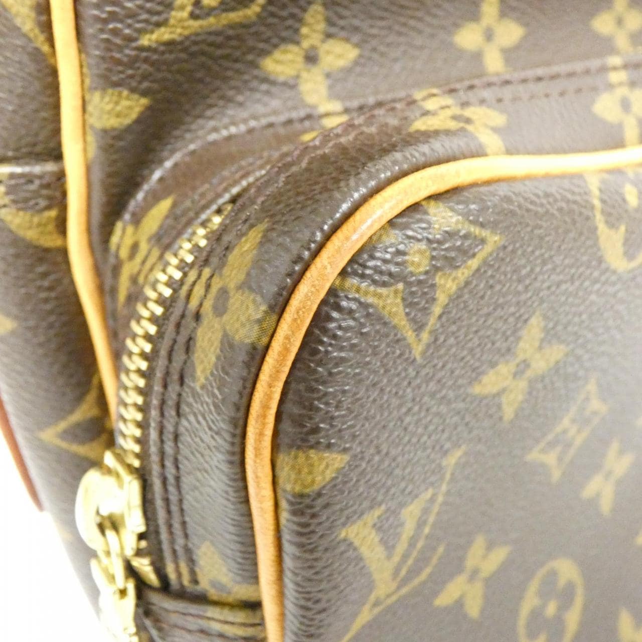 ルイヴィトン モノグラム ナイル M45244 ショルダーバッグ