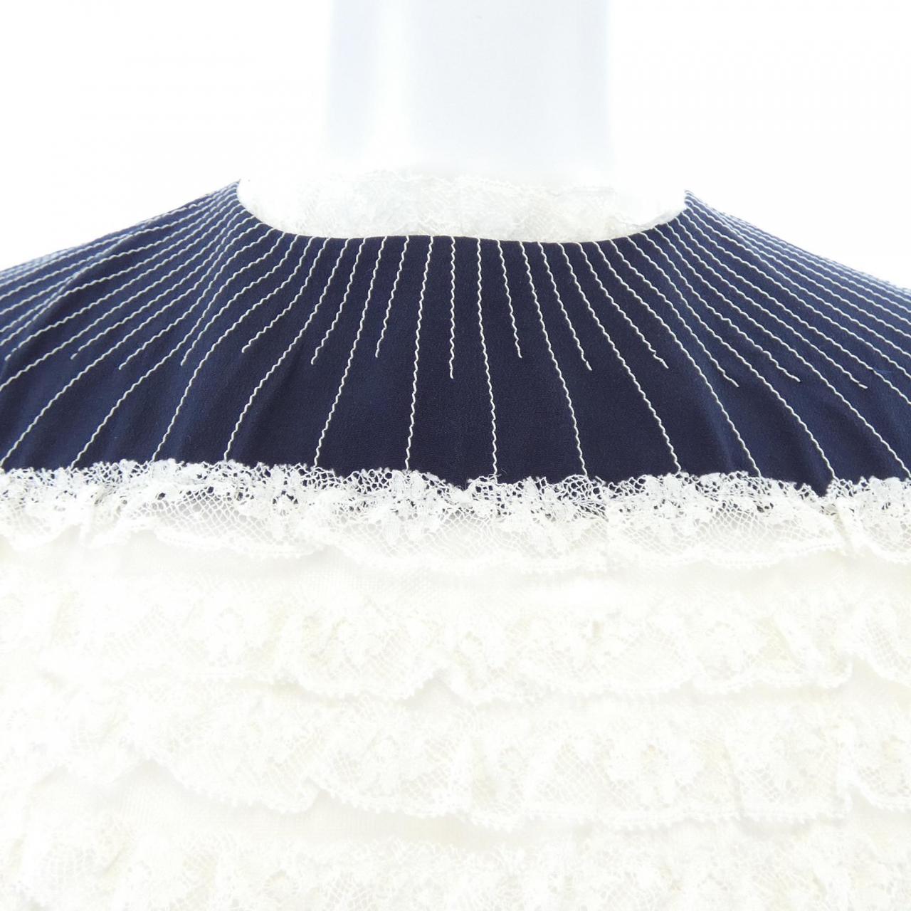 ヴァレンティノ VALENTINO PB3AE2F021B トップス