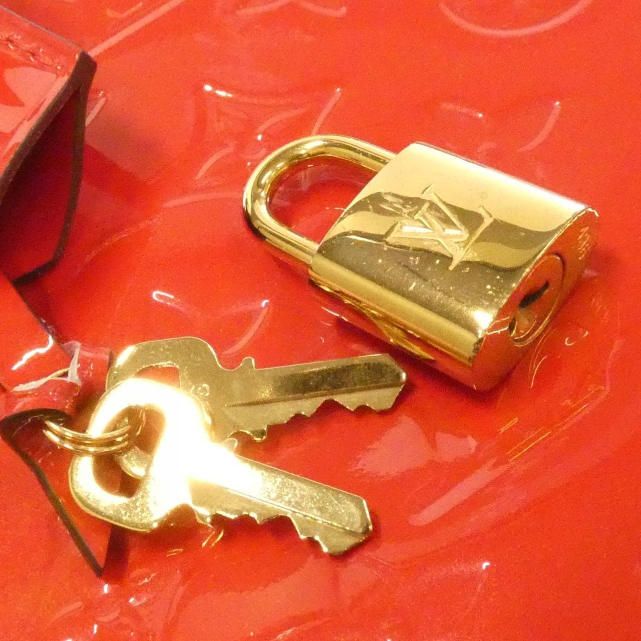 ルイヴィトン ヴェルニ アルマBB M90174 バッグ