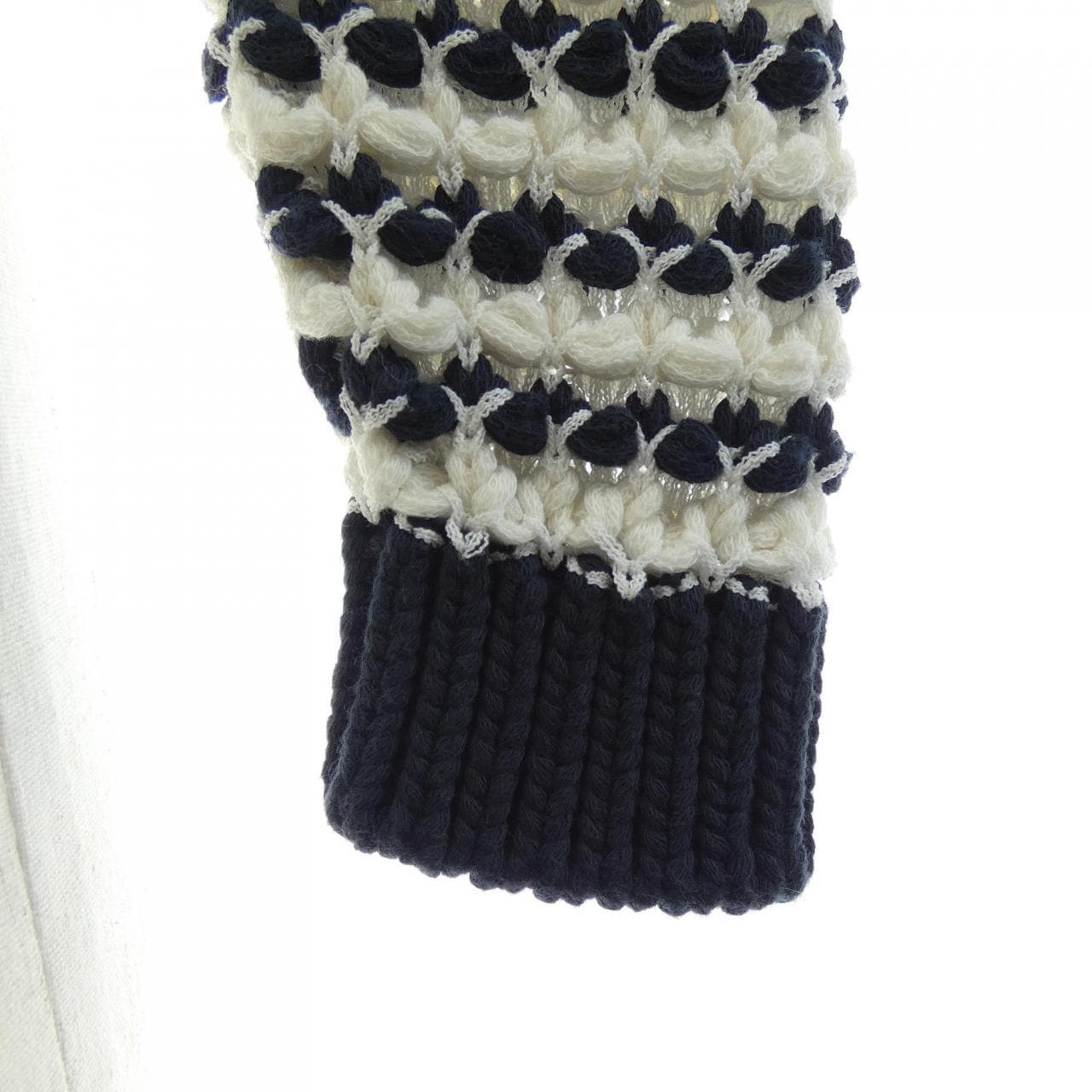 ルイヴィトン LOUIS VUITTON FRKC20MEZ カーディガン