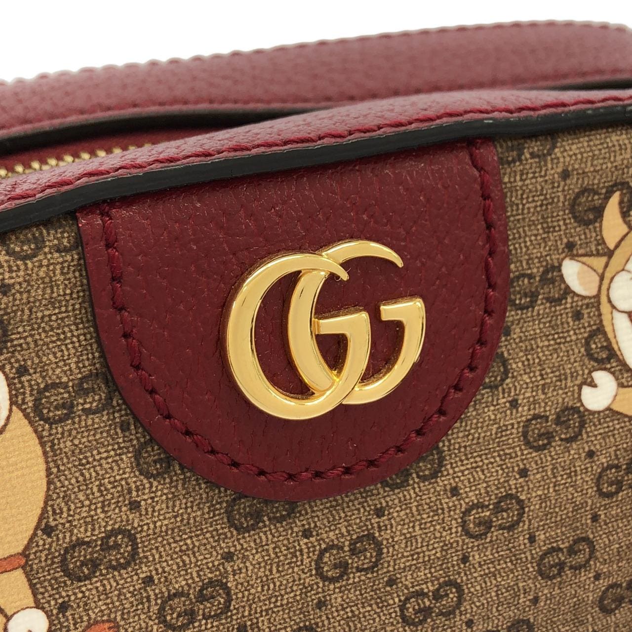 グッチ 574886 2TTBG ショルダーバッグ