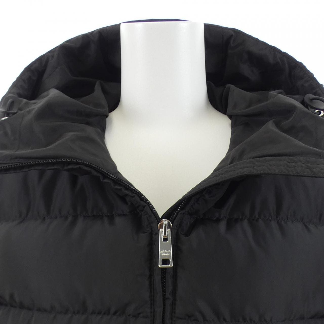 プラダ PRADA トライアングルロゴ 290364 R212 1060 ダウンコート