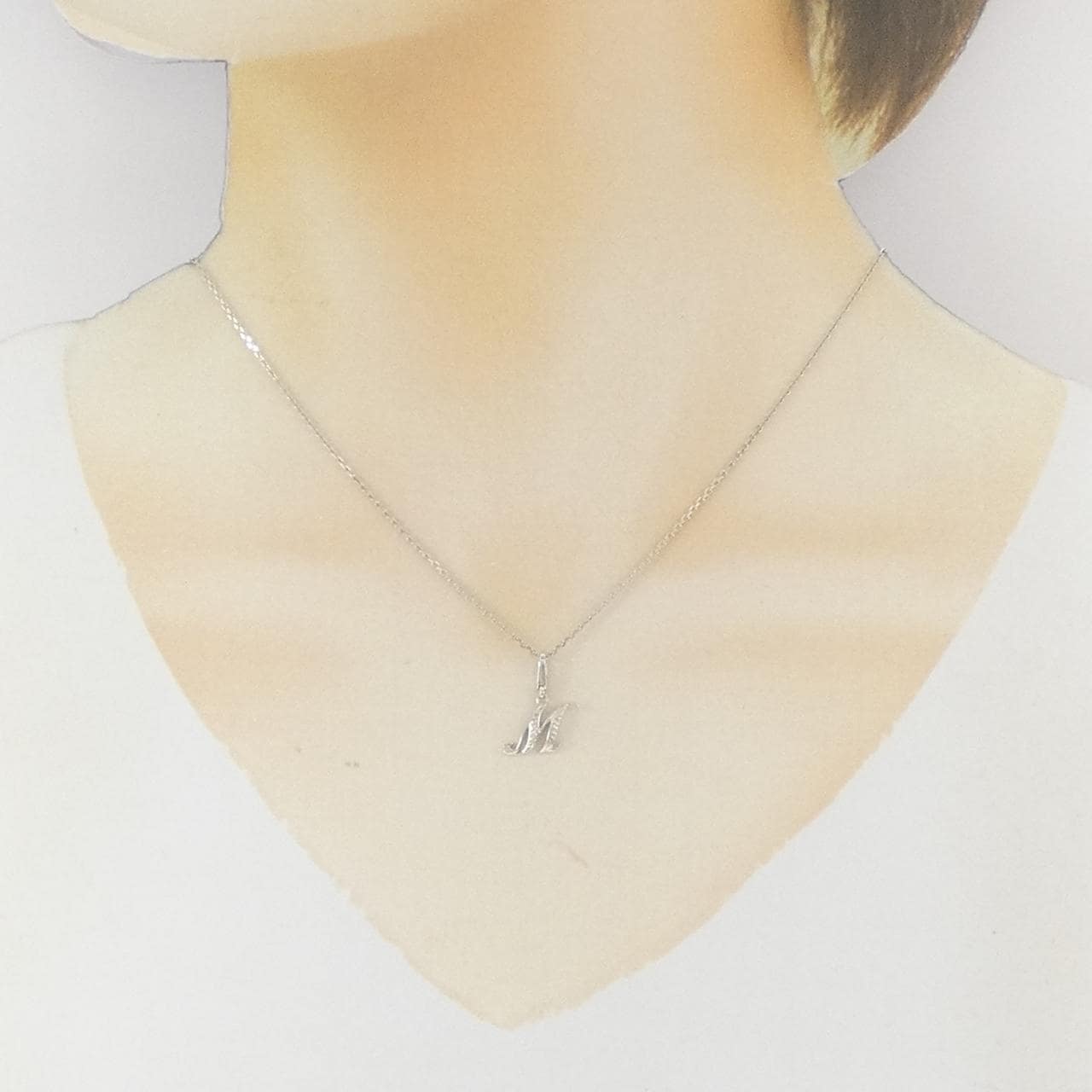 ユキザキ イニシャルM ダイヤモンド ネックレス 0.03CT