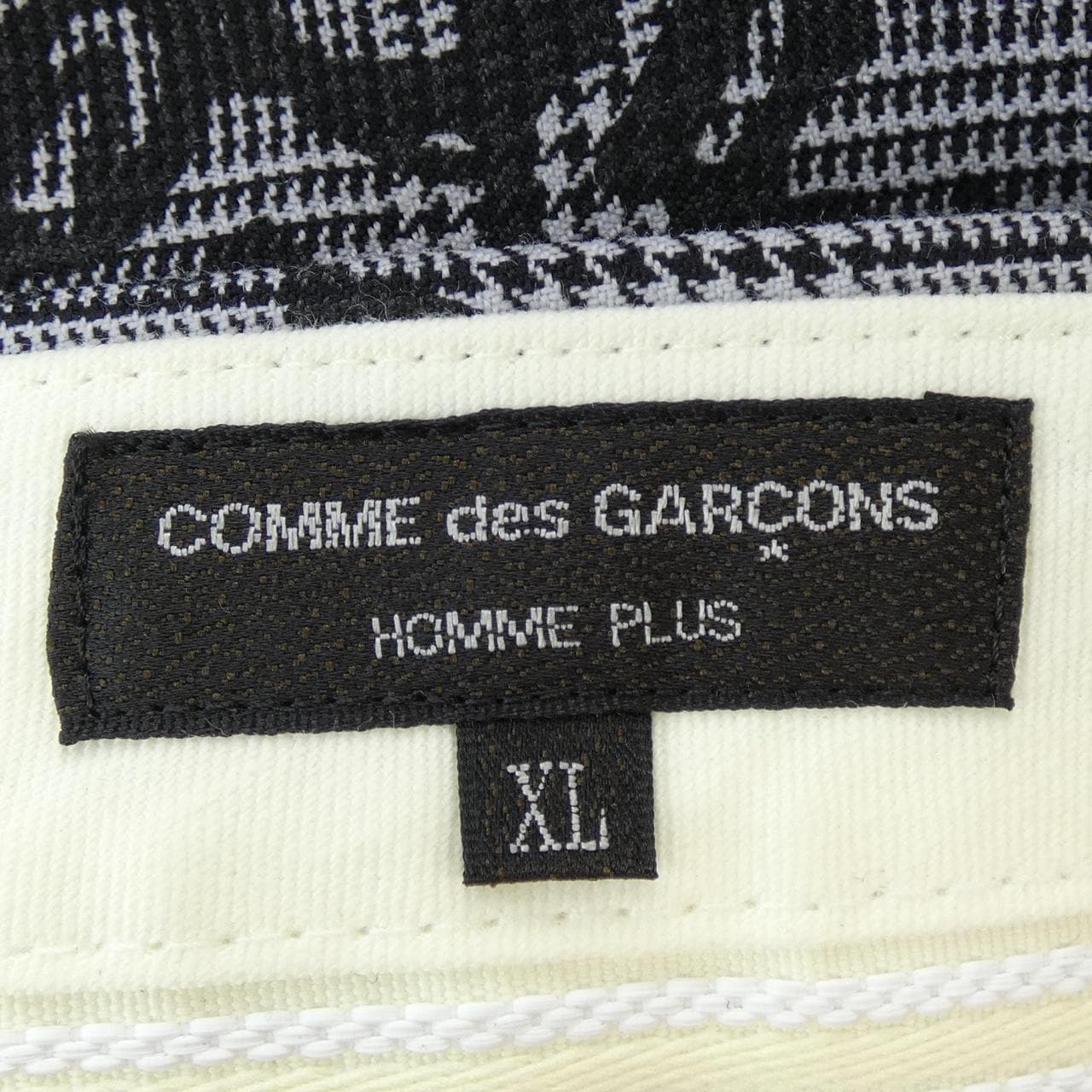 COMMME des GARCONS裤子