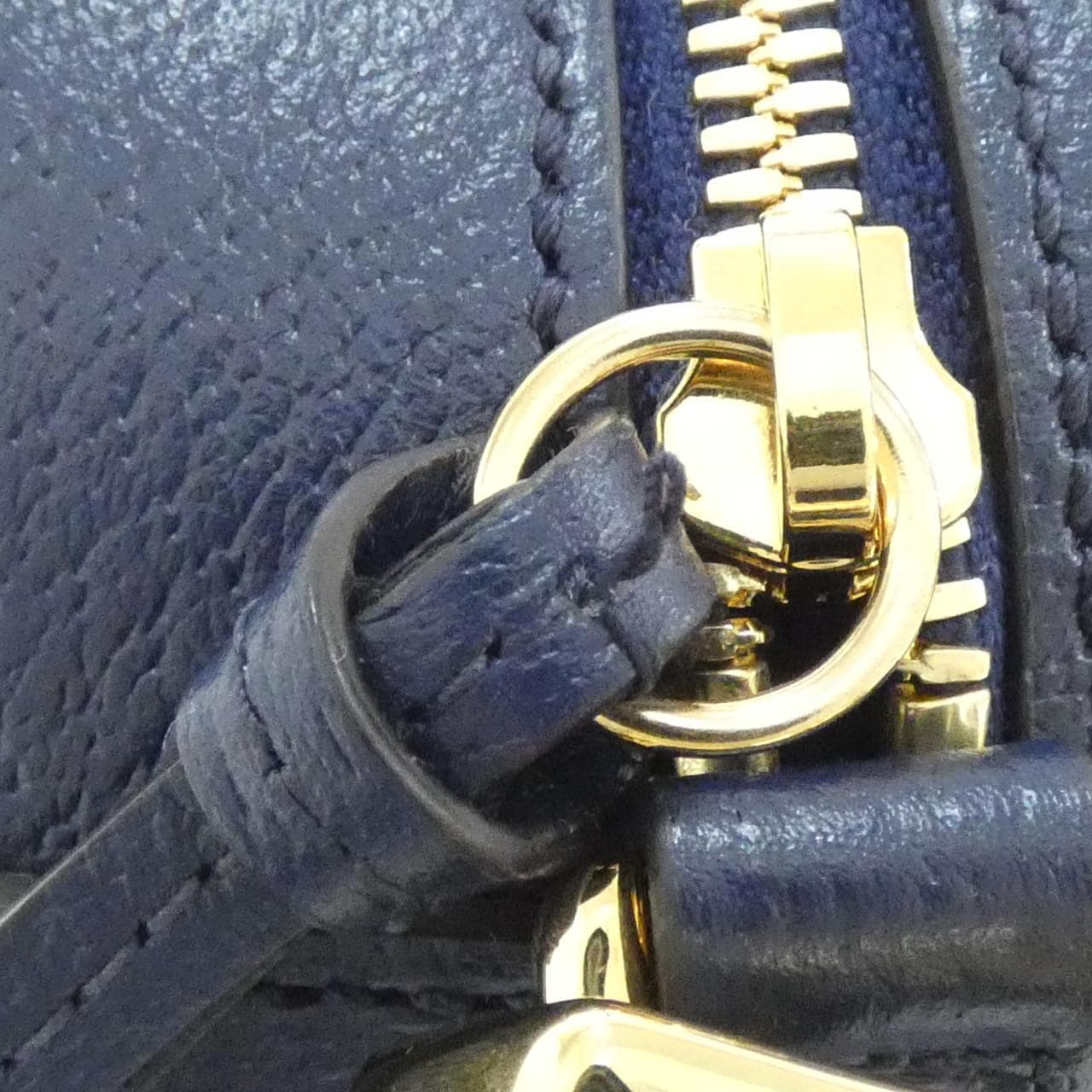 グッチ 476466 UMZBG ショルダーバッグ