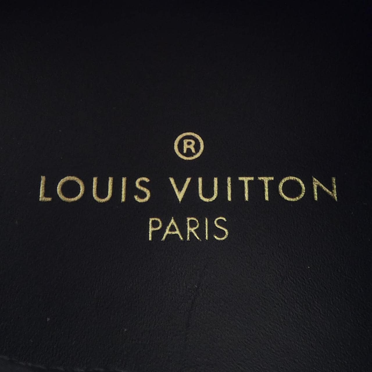ルイヴィトン LOUIS VUITTON ランアウェイライン スニーカー