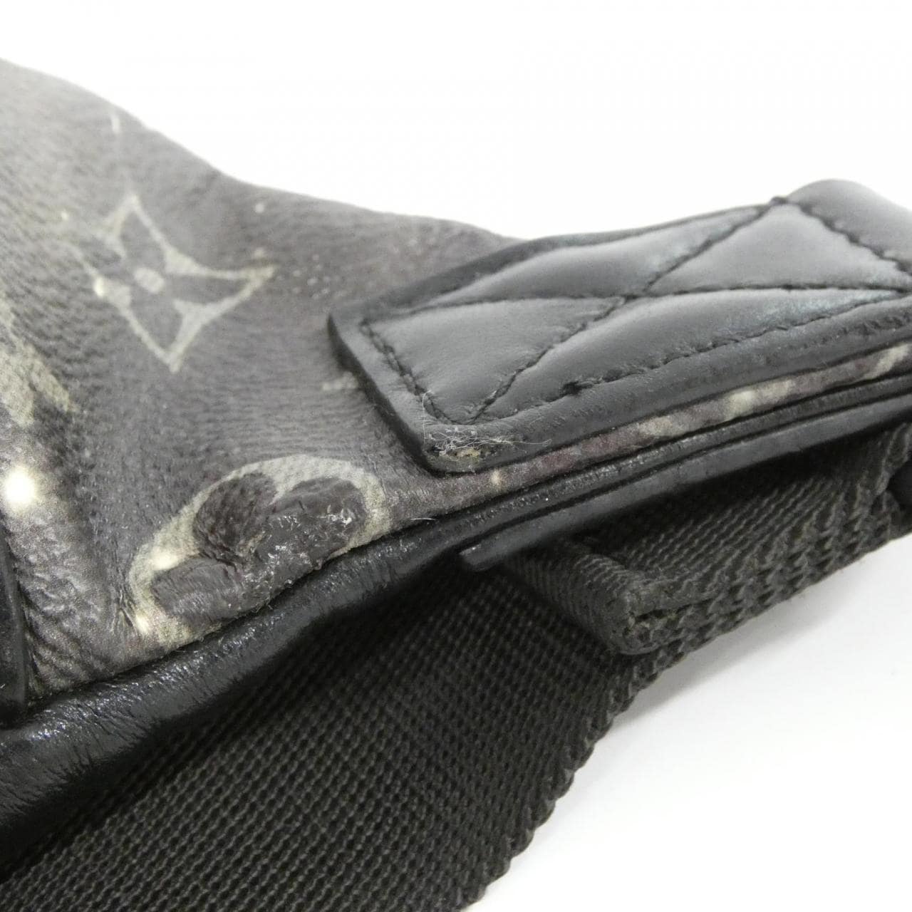 LOUIS VUITTON Monogram Galaxy Discovery 腰包 M44444 单肩包