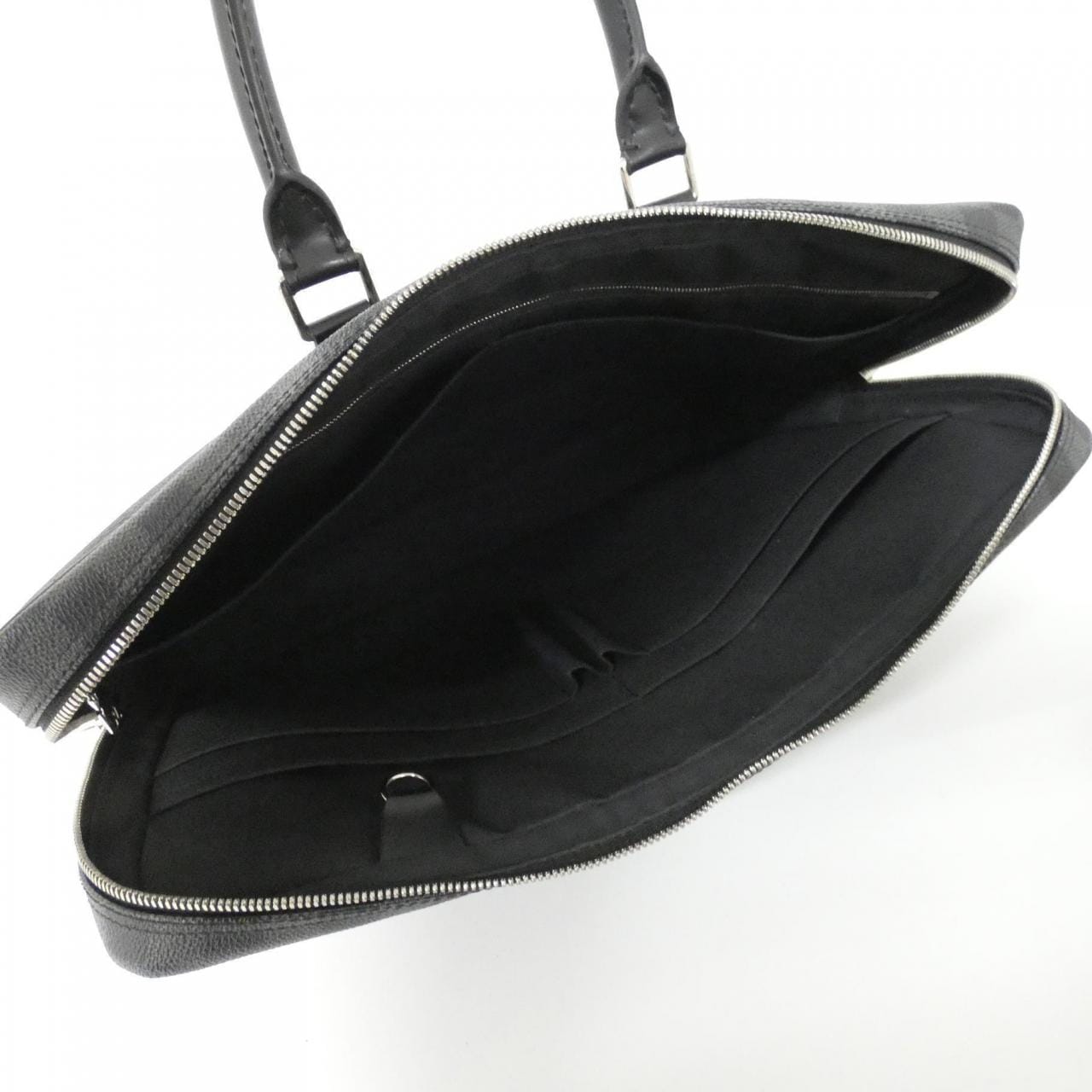 ルイヴィトン ダミエ グラフィット ポルト ドキュマン ヴォワヤージュ N41125 バッグ