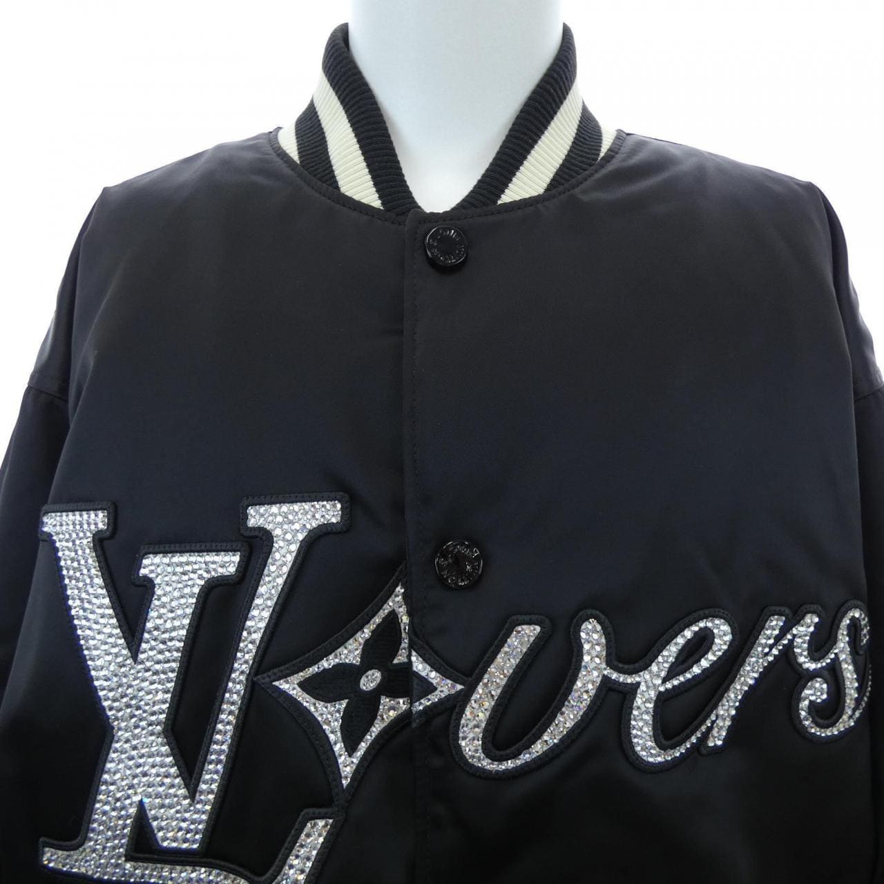 ルイヴィトン LOUIS VUITTON エンブロイダードナイロンベースボールブルゾン HQB71EGPD スタジャン