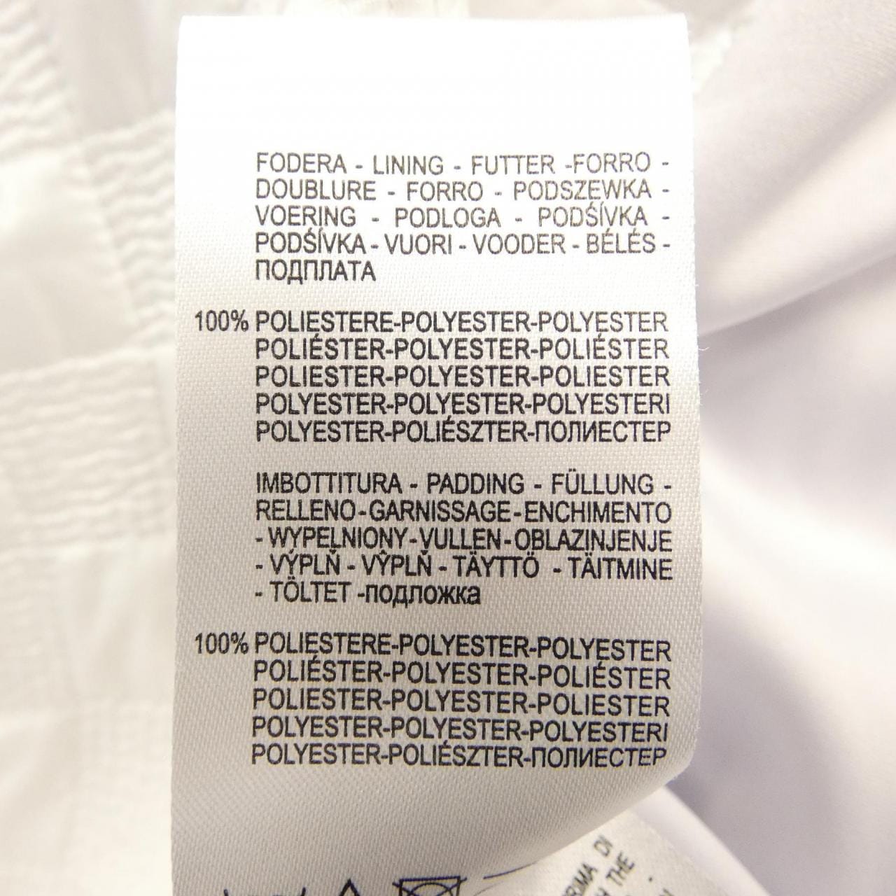 シェルボ CHERVO ベスト