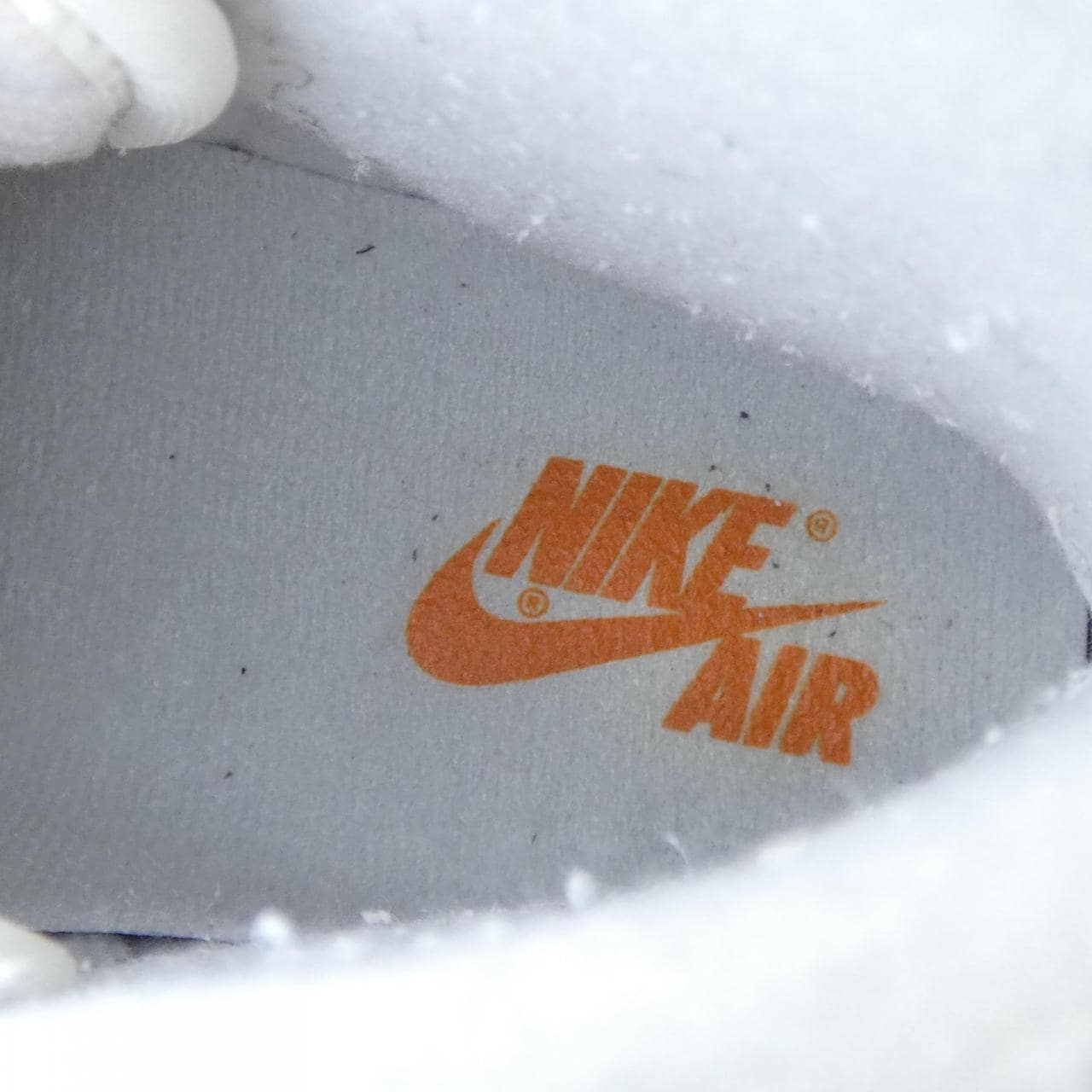 ナイキ ジョーダン NIKE JORDAN DO9369-101 スニーカー