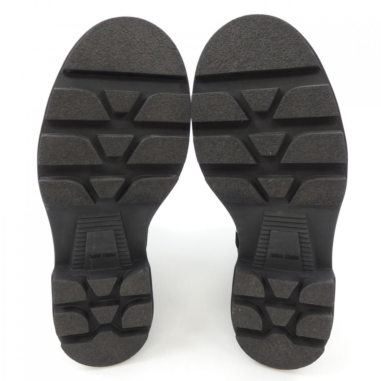 ミュウミュウ MIU MIU ブーツ