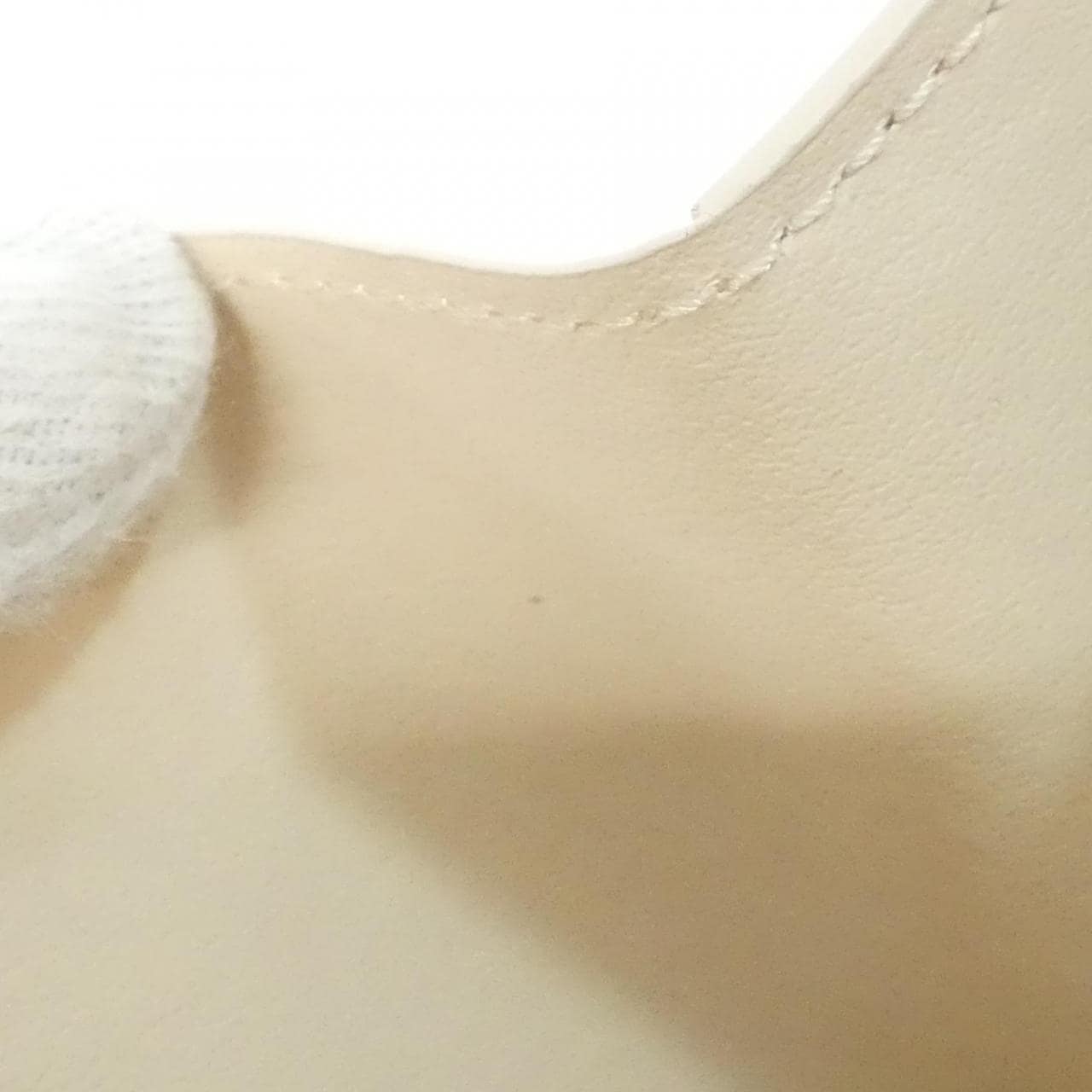 ルイヴィトン バイカラー モノグラム アンプラント ポルトフォイユ クレア M81927 財布