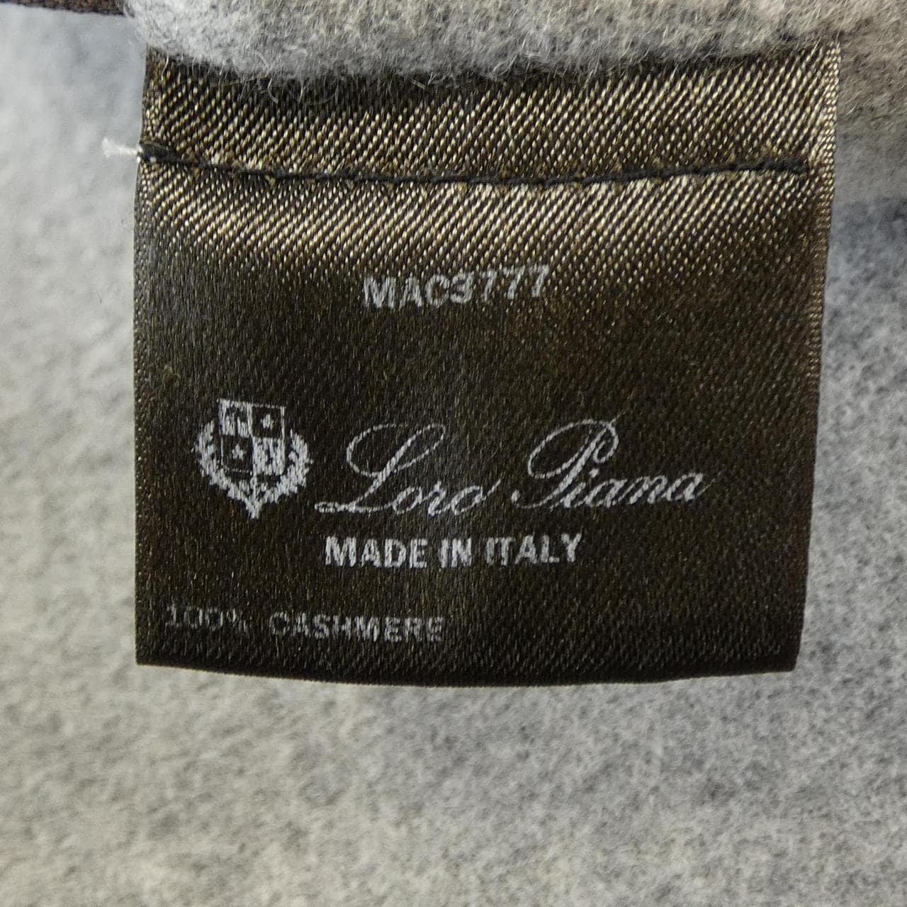 ロロピアーナ Loro Piana FAM1937 コート