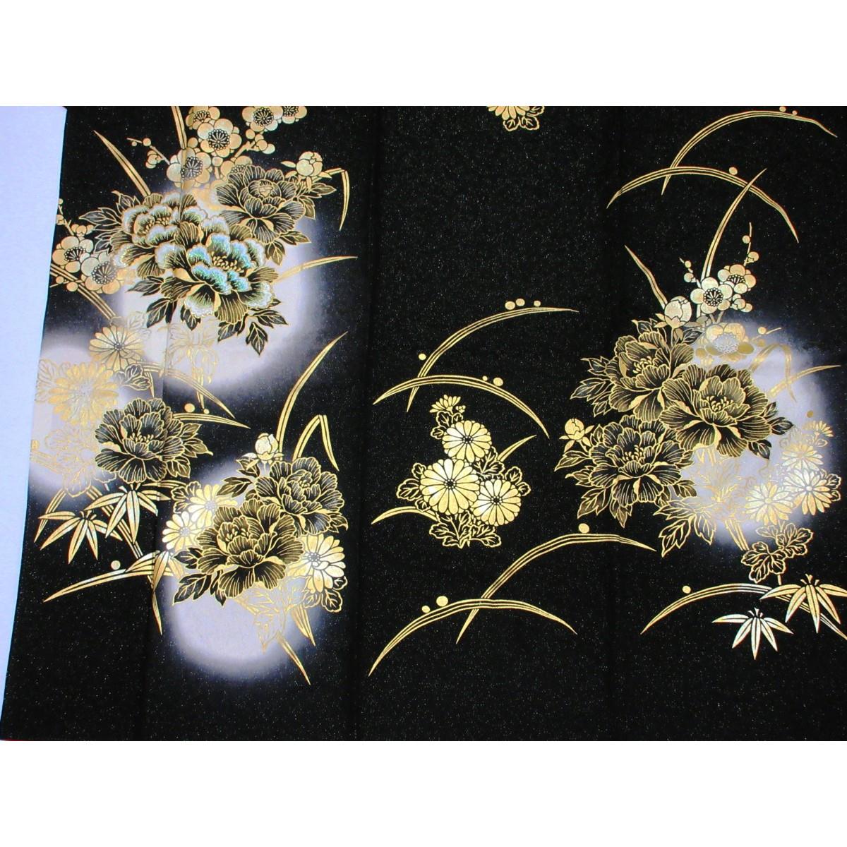 振袖　銀通しボカシ染　金彩友禅刺繍入り