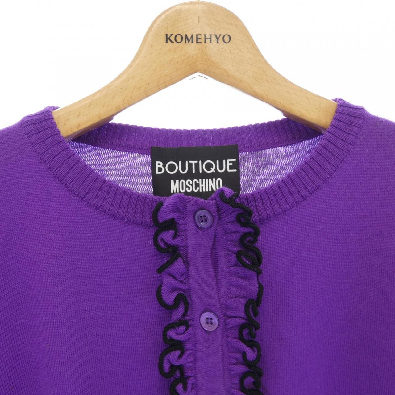 ブティックモスキーノ BOUTIQUE MOSCHINO カーディガン