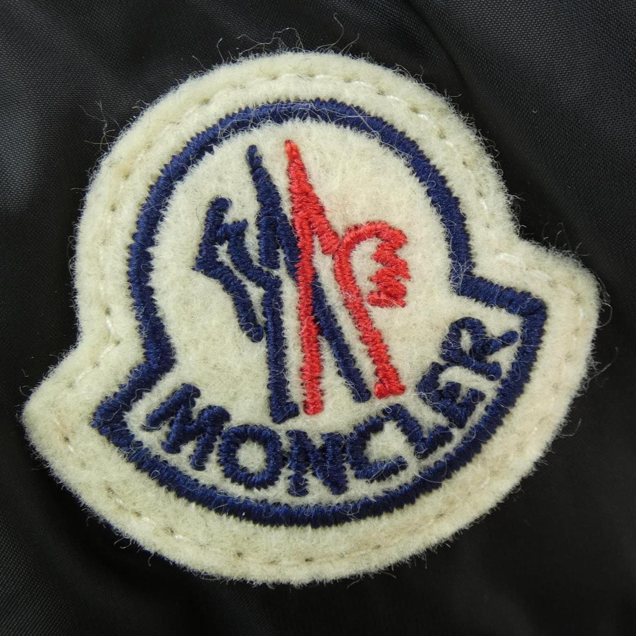 モンクレール MONCLER ダウンコート