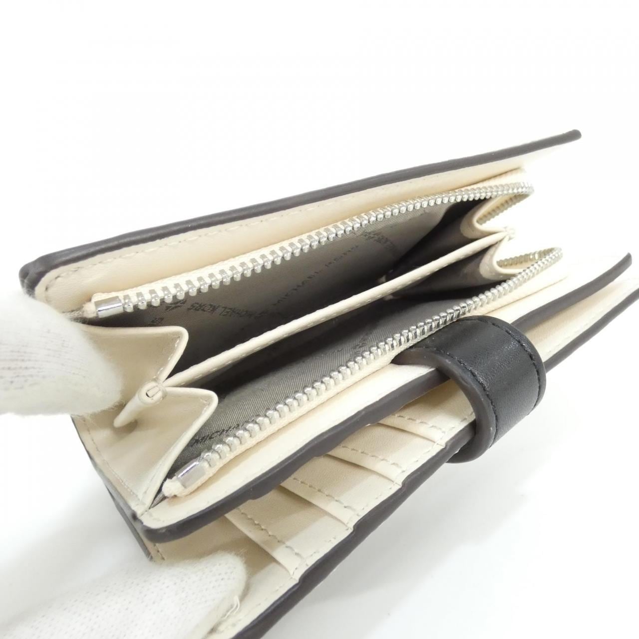 【新品】マイケルマイケルコース GREENWICH 35T5SGRE8T 財布