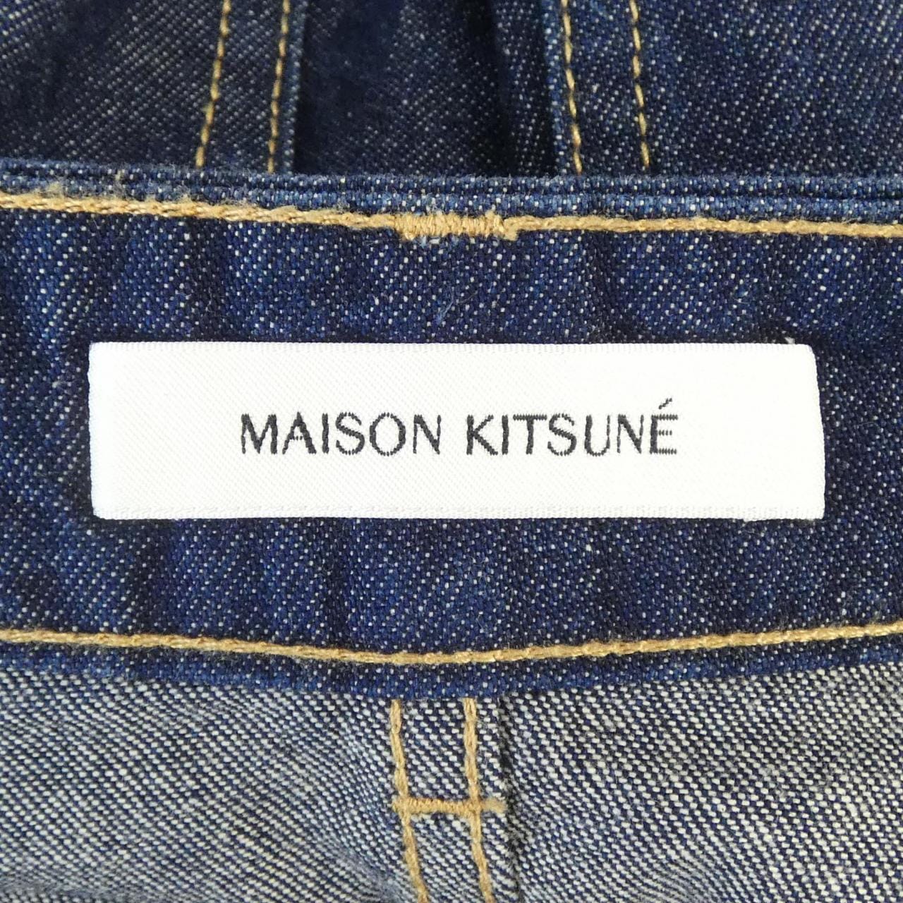 メゾンキツネ MAISON KITSUNE LW01504WW0081 スカート
