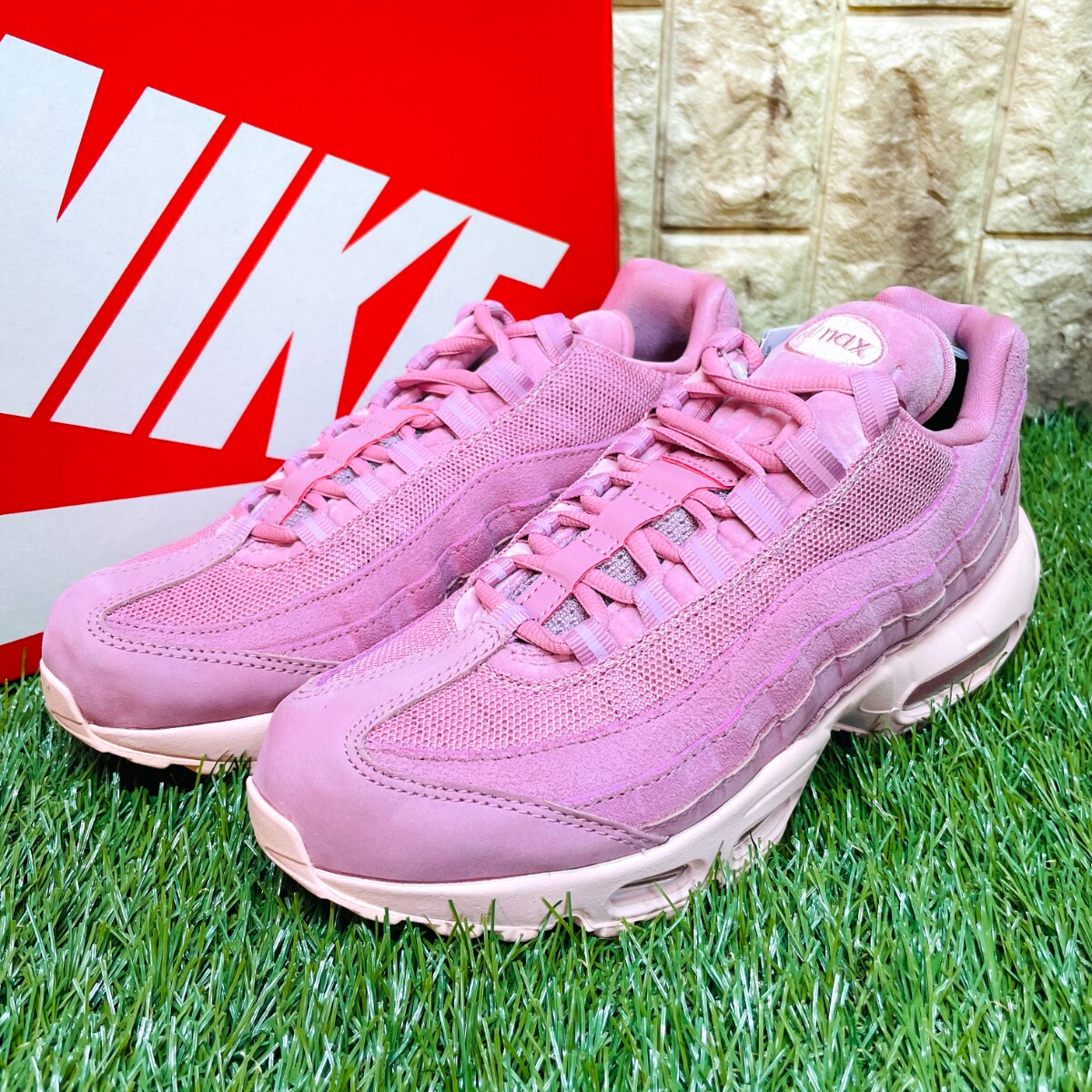 スニーカー NIKE エアマックス95 23.5cm wmns 新品未使用