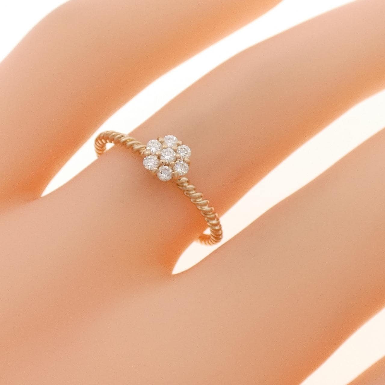 K18PG フラワー ダイヤモンド リング 0.11CT