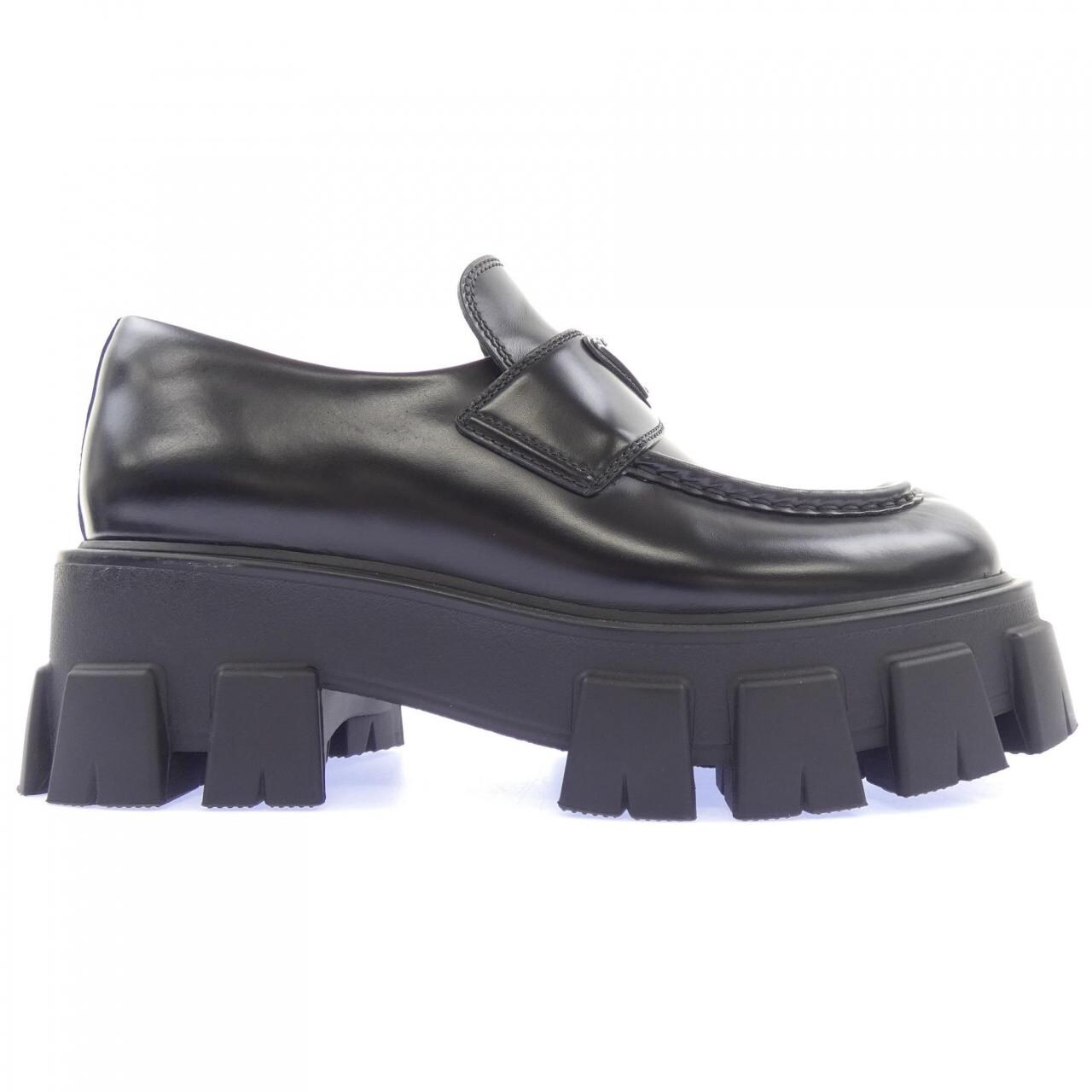 プラダ PRADA モノリス ローファー トライアングルロゴ 1D649M シューズ