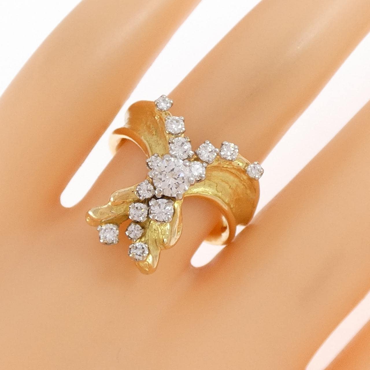 イワクラコウジ ダイヤモンド リング 0.70CT