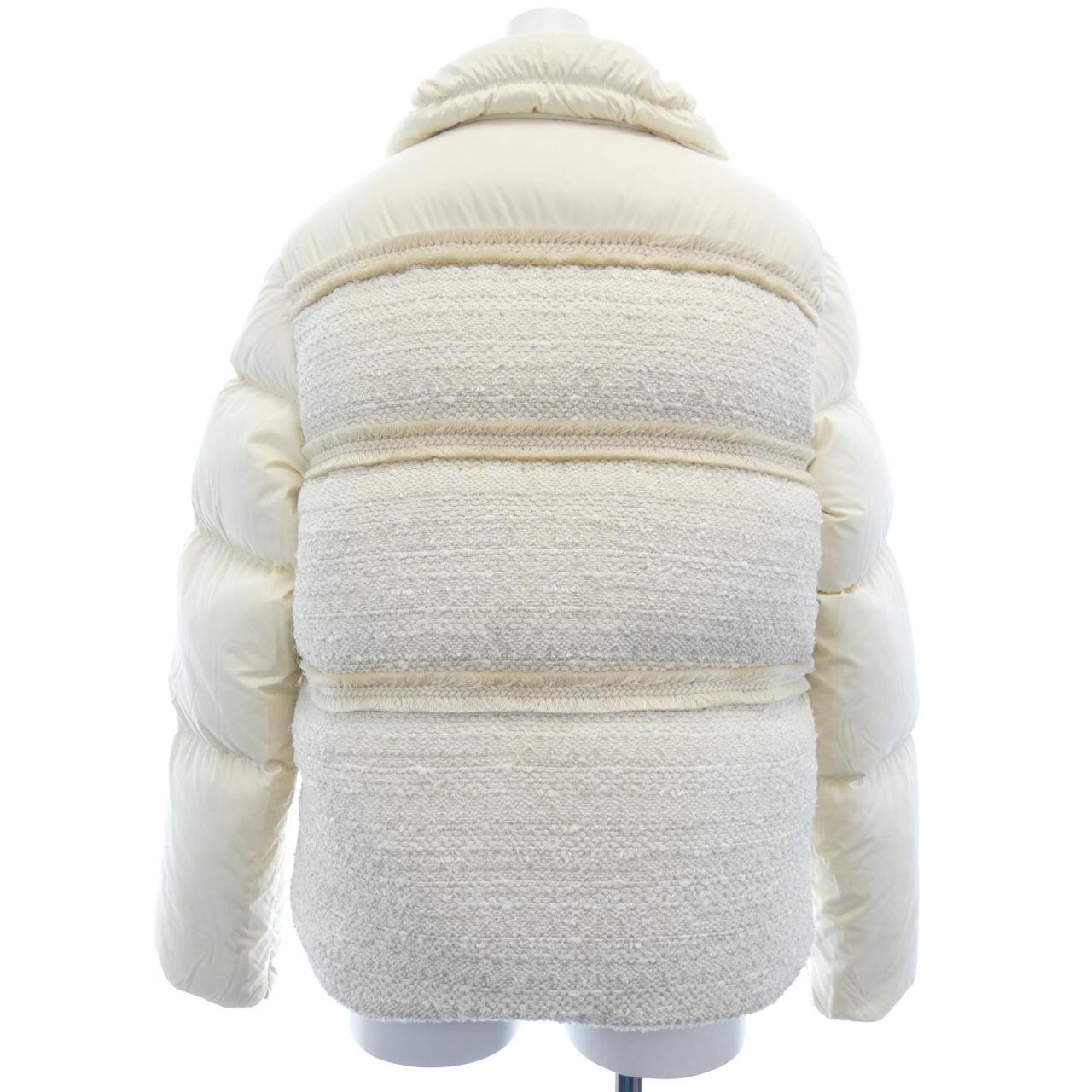 モンクレール MONCLER ダウンジャケット