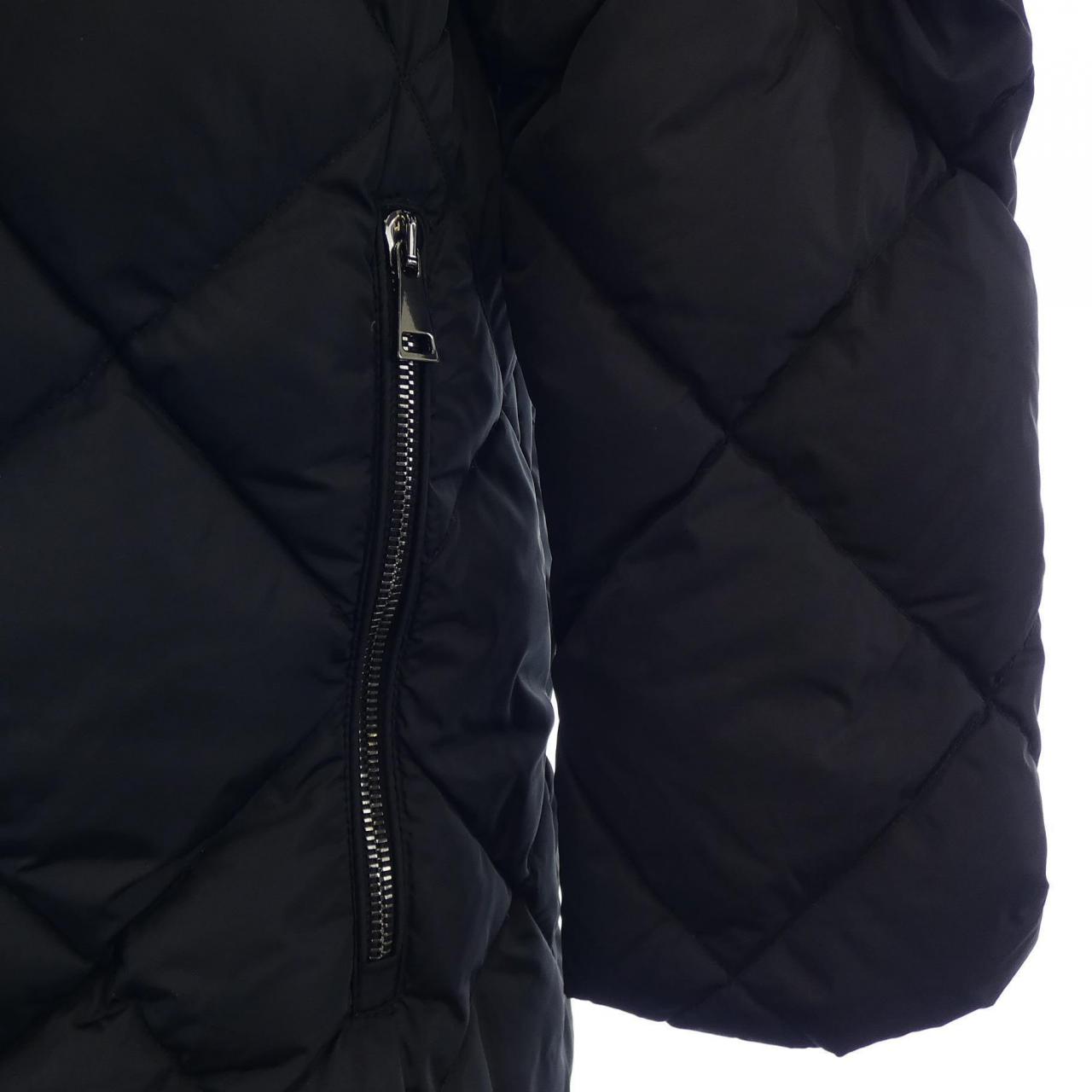 モンクレール MONCLER ダウンコート