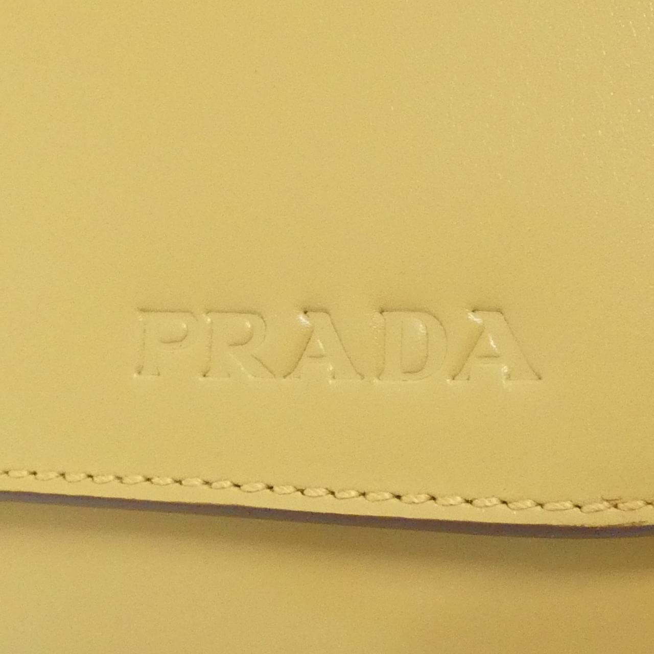 【ヴィンテージ】プラダ B10690 ショルダーバッグ